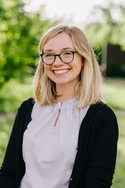 Anna Kolomá, DiS.